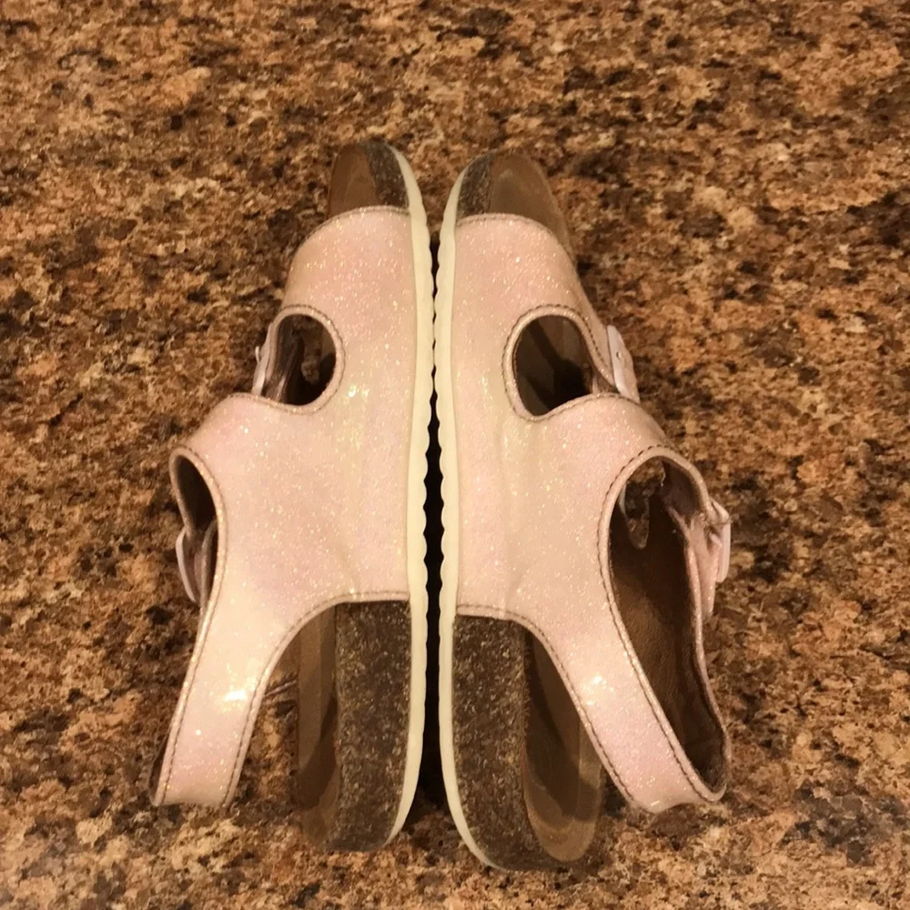 CAT & JACK Girls Reagan Shimmer Footbed Sandals | 11